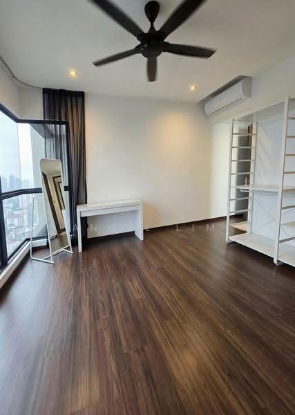 Kediaman Servis untuk Disewa di Duta Park Residences - Angel Lim - Master Bedroom - PropertyGuru.com.my