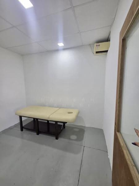 Shop / Office for Rent in Taman Kajang Utama (Kajang) - Najibah Sahari - Interior - PropertyGuru.com.my
