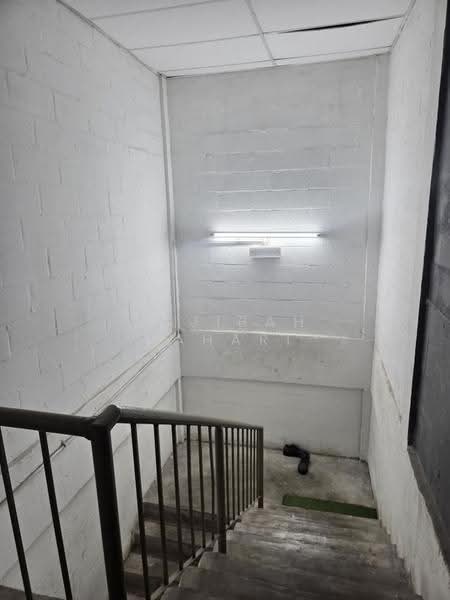 Shop / Office for Rent in Taman Kajang Utama (Kajang) - Najibah Sahari - Interior - PropertyGuru.com.my