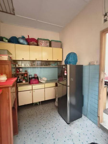 1-storey Terraced House for Sale in Taman Sri Tebrau (Johor Bahru) - Ask Hon - Kitchen - PropertyGuru.com.my