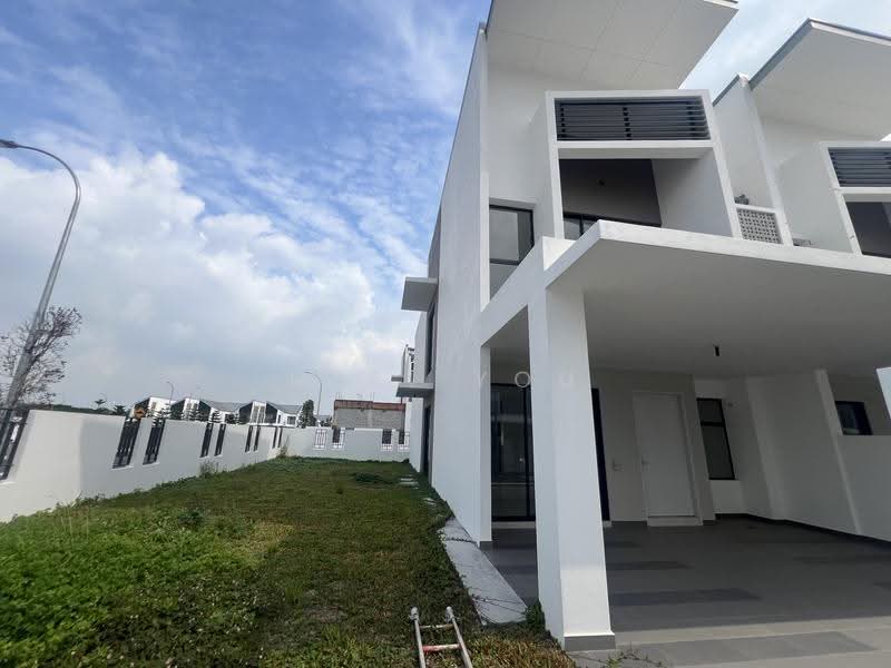 Rumah Teres 2-Tingkat untuk Dijual di Bandar Rimbayu (Telok Panglima Garang) - Miki You - Exterior - PropertyGuru.com.my