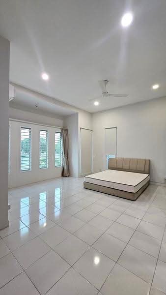 Rumah Teres 2-Tingkat untuk Dijual di Bandar Saujana Putra (Tanjong Duabelas) - Miki You - Bedroom - PropertyGuru.com.my
