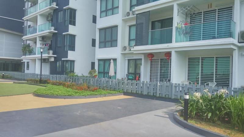 Kondominium untuk Dijual di Palace Court (Sri Istana) - Daphne Lim - Exterior - PropertyGuru.com.my