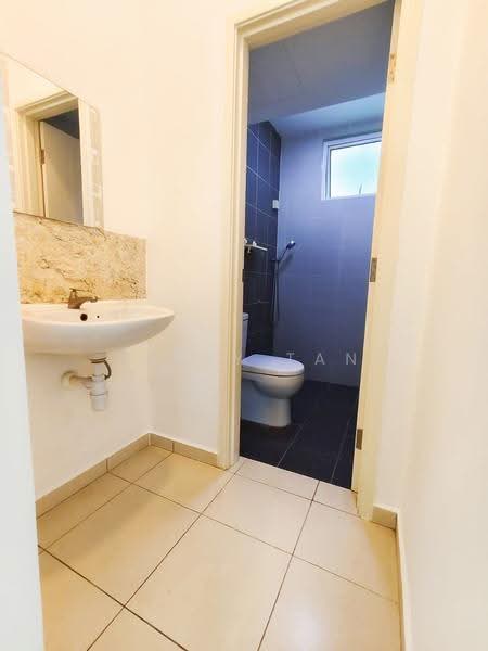Kondominium untuk Disewa di Arena Residence - Jerry Tan - Bathroom - PropertyGuru.com.my