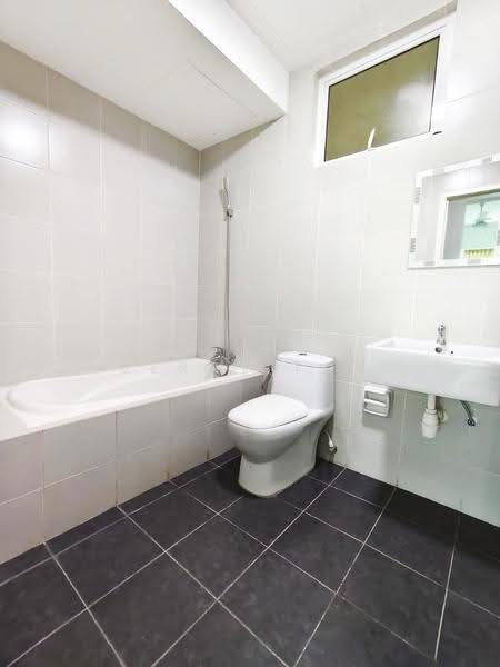 Kondominium untuk Disewa di Arena Residence - Jerry Tan - Bathroom - PropertyGuru.com.my
