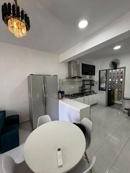 Pangsapuri untuk Disewa di Residensi Aman Jalil - Desmond Low - Kitchen - PropertyGuru.com.my