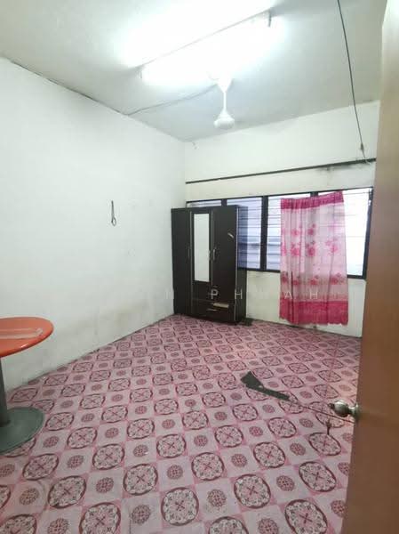 Kondominium untuk Dijual di Juta Mines - Jason Phuah - Bedroom - PropertyGuru.com.my