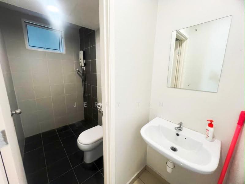 Kondominium untuk Disewa di Arena Residence - Jerry Tan - Bathroom - PropertyGuru.com.my