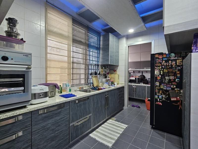2-storey Terraced House for Sale in Bandar Sungai Long (Selangor) - Stella Lee - Kitchen - PropertyGuru.com.my
