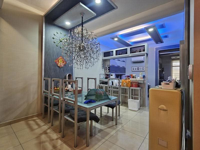 2-storey Terraced House for Sale in Bandar Sungai Long (Selangor) - Stella Lee - Dining Room - PropertyGuru.com.my
