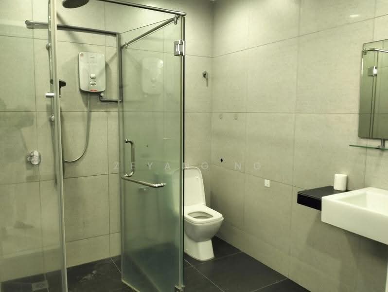 Rumah Teres 2-Tingkat untuk Disewa di Usj 20 (Subang Jaya) - Zeyang Ng - Bathroom - PropertyGuru.com.my
