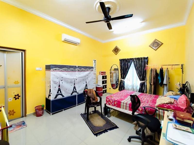 Bungalow House untuk Dijual di Lenggeng (Negeri Sembilan) - Maizura binti Mohd Darus - Bedroom - PropertyGuru.com.my