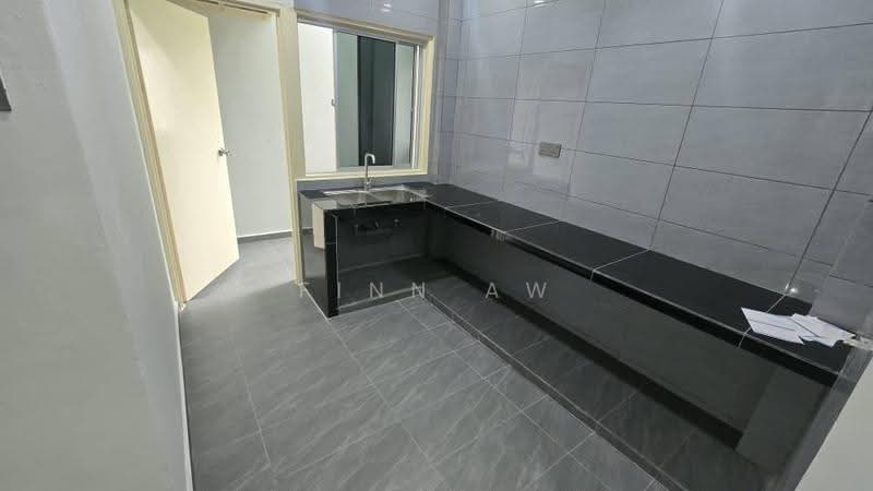 Pangsapuri untuk Dijual di Bandar Baru Uda - Finn Aw - Kitchen - PropertyGuru.com.my