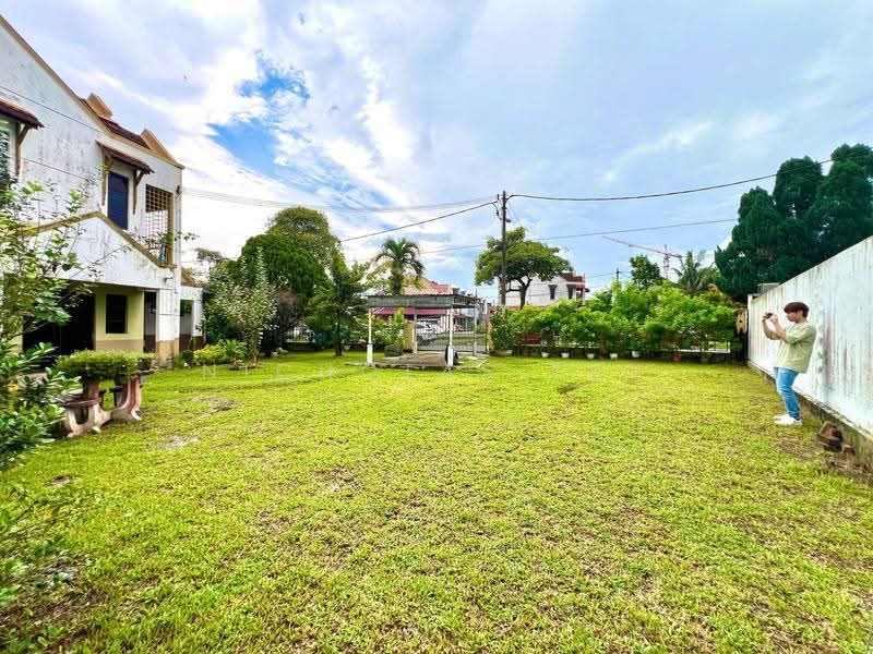 Rumah Teres 2-Tingkat untuk Dijual di Permas Jaya (Johor Bahru) - Nicholas Tey - PropertyGuru.com.my