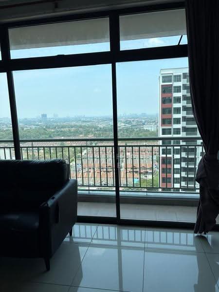 Pangsapuri untuk Disewa di Austin Regency (Pangsapuri Austin Perdana) - Hong Charng Lee - Balcony - PropertyGuru.com.my