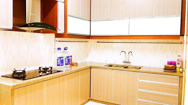 Kondominium untuk Disewa di Elit Heights @ Bayan City - Jerry Tan - Kitchen - PropertyGuru.com.my