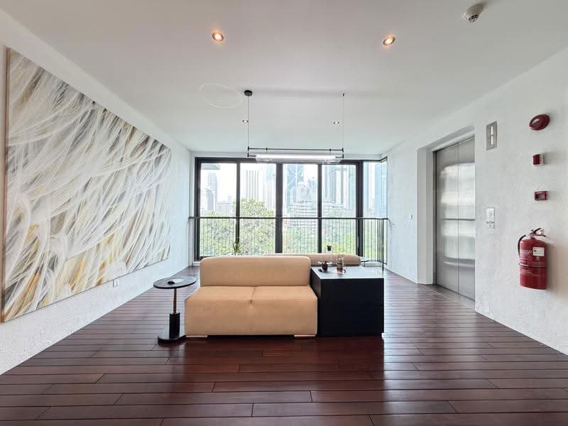 Kondominium untuk Dijual di Sastra U-Thant - Dexter Lim - Living Room - PropertyGuru.com.my