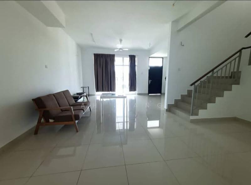 Rumah Teres 2-Tingkat untuk Dijual di Bandar Penawar (Kota Tinggi) - Ah Liang - Living Room - PropertyGuru.com.my
