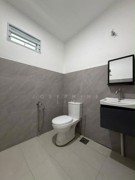 Bungalow House for Sale in Taman Markisah (Bukit Mertajam) - Josephine Lim - Bathroom - PropertyGuru.com.my