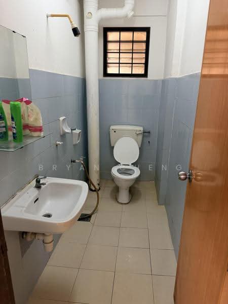 Pangsapuri untuk Disewa di Vista Lavender - Bryan Cheng - Bathroom - PropertyGuru.com.my