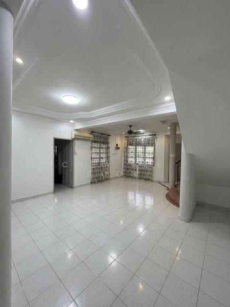 2-storey Terraced House for Rent in Skudai (Johor) - Chea Yee Boon - Living Room - PropertyGuru.com.my
