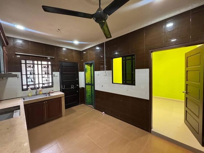 1-storey Terraced House for Sale in Bandar Bukit Raja (Klang) - YURI HUSAIN - PropertyGuru.com.my