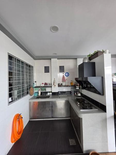 Rumah Teres 1.5-Tingkat untuk Dijual di Taman Bukit Maluri (Kepong) - Shawn Chong - Kitchen - PropertyGuru.com.my
