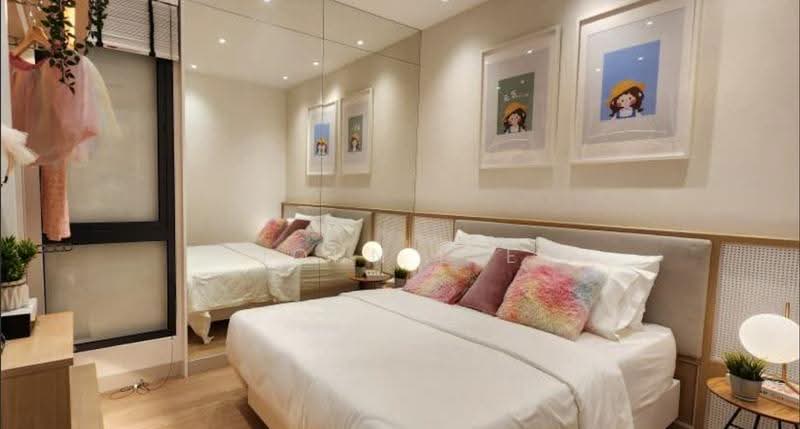 Kediaman Servis untuk Dijual di Aethera Residences - John Lee - Bedroom - PropertyGuru.com.my