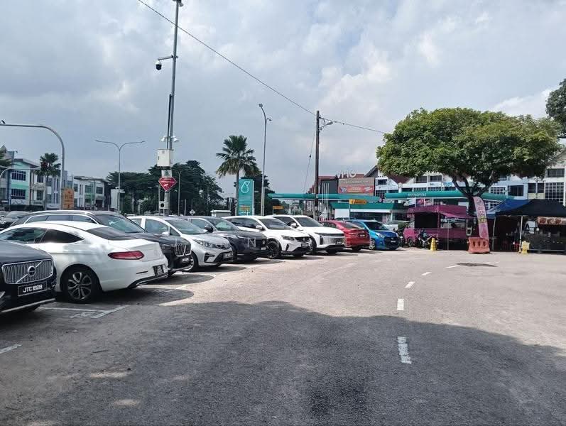 Shop for Sale in Johor Bahru (Johor) - Jenny Tee - Exterior - PropertyGuru.com.my
