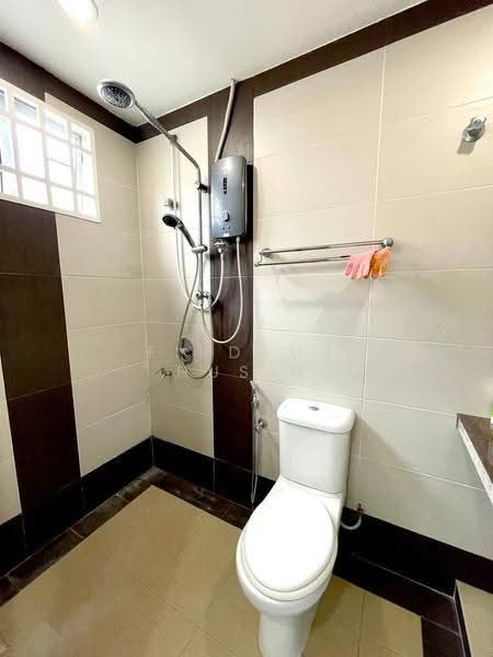 Rumah Berkembar untuk Dijual di Hill Park (Semenyih) - Firdaus Husin - PropertyGuru.com.my
