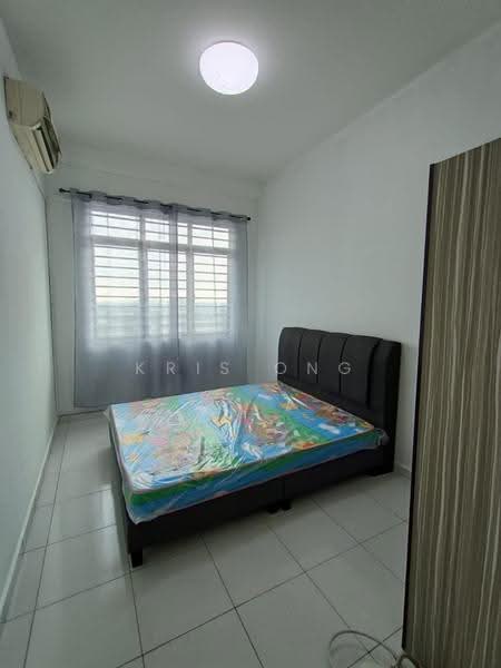 Kediaman Servis untuk Disewa di Jentayu Residensi @ Tampoi - Kris Ong - Bedroom - PropertyGuru.com.my
