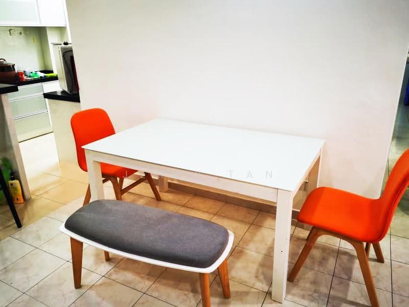Condominium for Rent at Springfield Condominium - Jerry Tan - Dining Room - PropertyGuru.com.my