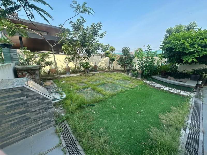 Rumah Kluster untuk Dijual di Taman Mutiara Rini (Skudai) - Anna Woon - Garden - PropertyGuru.com.my