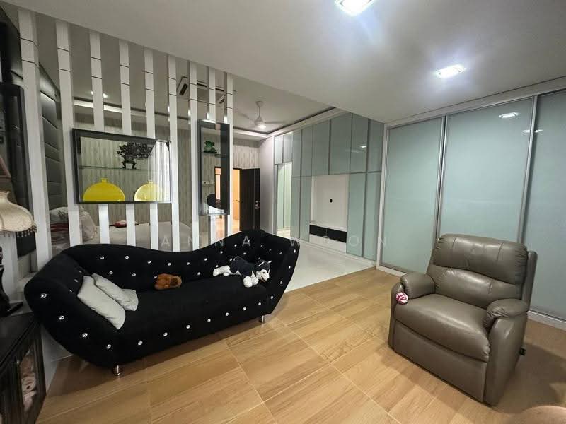Rumah Kluster untuk Dijual di Taman Mutiara Rini (Skudai) - Anna Woon - Living Room - PropertyGuru.com.my