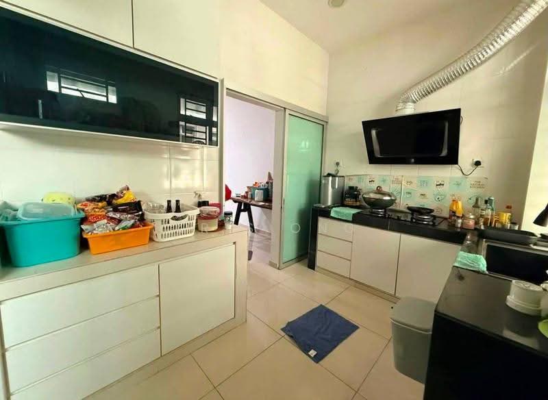 Rumah Teres 2-Tingkat untuk Dijual di Bandar Putra Jaya (Tebrau) - Kris Ong - Kitchen - PropertyGuru.com.my