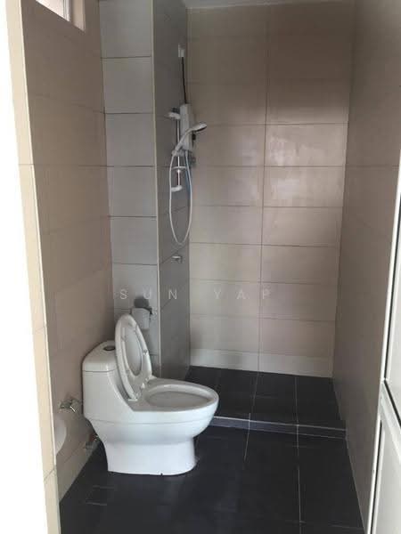 Kediaman Servis untuk Disewa di D'carlton (Residensi Seri Mega) - Sun Yap - Bathroom - PropertyGuru.com.my