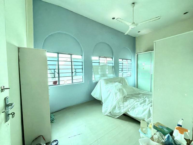2-storey Terraced House for Sale in George Town (Penang) - Jeff Tan - Bedroom - PropertyGuru.com.my