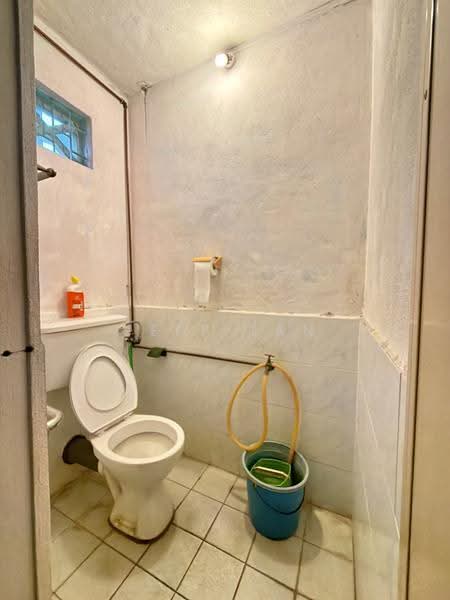 2-storey Terraced House for Sale in George Town (Penang) - Jeff Tan - Bathroom - PropertyGuru.com.my