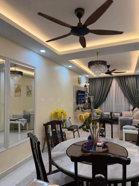 Apartment for Sale at Aronia - Kye Jon Tham - Living Room - PropertyGuru.com.my