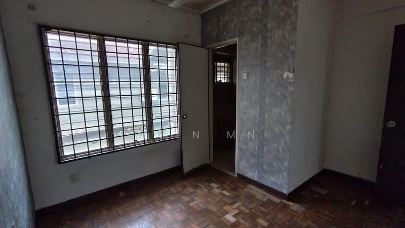 Rumah Teres 2-Tingkat untuk Dijual di Subang Bestari (Shah Alam) - Muin Mn - Interior - PropertyGuru.com.my