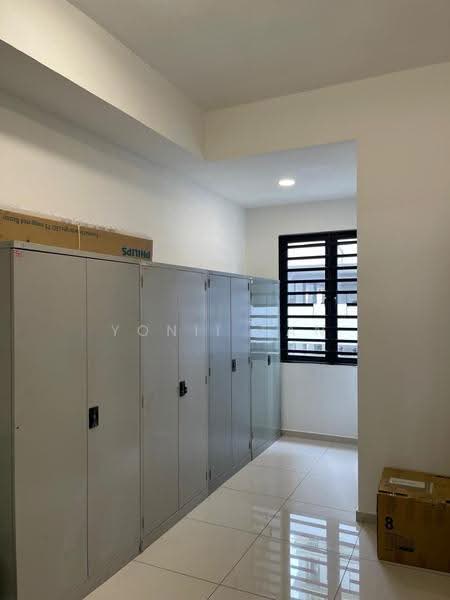 3-storey Terraced House for Sale in Bukit Jambul (Penang) - Yonii Tan - Corridor - PropertyGuru.com.my