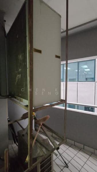Pejabat untuk Dijual di KLCC (KL City Centre) - Chen Kah Seng - Balcony - PropertyGuru.com.my