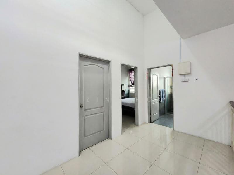 2-storey Terraced House for Sale in Pengkalan Pegoh (Ipoh) - Qazin Khoo - Corridor - PropertyGuru.com.my