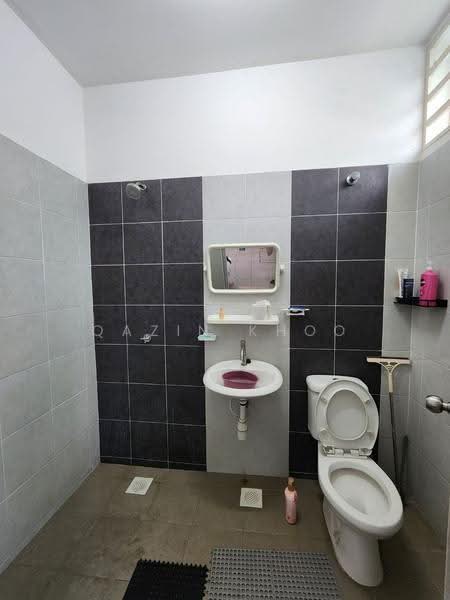 2-storey Terraced House for Sale in Pengkalan Pegoh (Ipoh) - Qazin Khoo - Bathroom - PropertyGuru.com.my