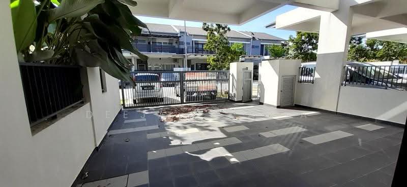 Rumah Teres 2-Tingkat untuk Dijual di Bandar Ainsdale (Seremban) - Deeja Zakaria - Exterior - PropertyGuru.com.my