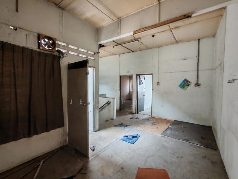 Shop for Rent in Sea Park (Petaling Jaya) - Jeno Poon - Interior - PropertyGuru.com.my