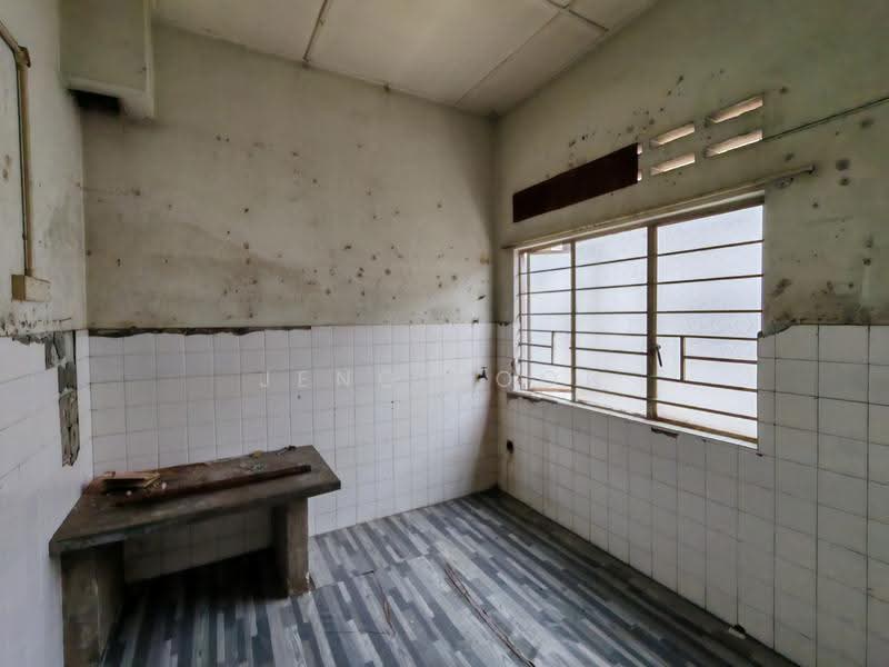 Shop for Rent in Sea Park (Petaling Jaya) - Jeno Poon - Interior - PropertyGuru.com.my