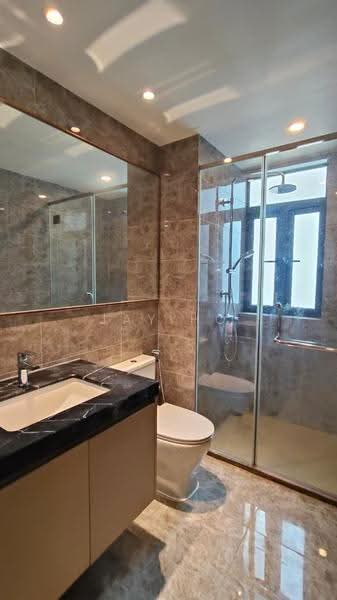 Service Residence for Rent at R&F Princess Cove Phase 1 - Jay Ho - Bathroom - PropertyGuru.com.my