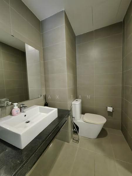 Kediaman Servis untuk Dijual di Arnica @ Tropicana Gardens - Max Tan - Bathroom - PropertyGuru.com.my