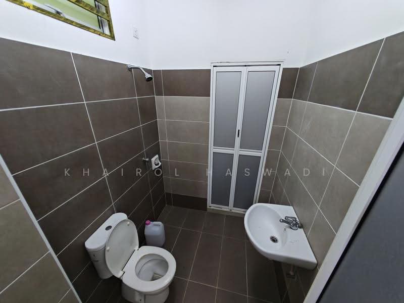 2-storey Terraced House for Sale in Sungai Petani (Kedah) - Khairol Haswadi - Bathroom - PropertyGuru.com.my